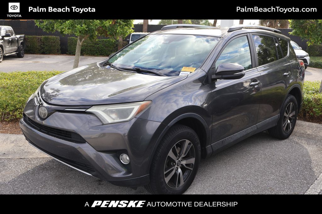 Thumbnail: 2018 Toyota RAV4 - 1