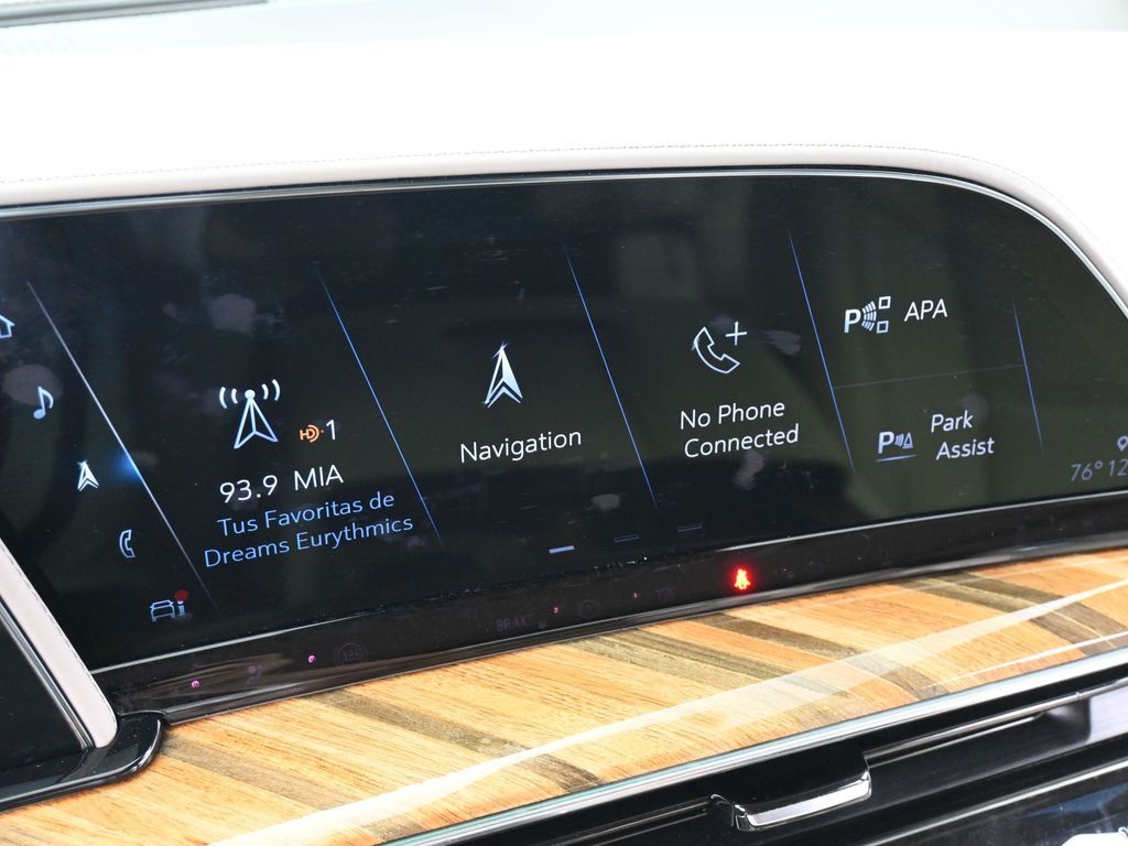 Used 2021 Black Raven Cadillac Sport Platinum image 25