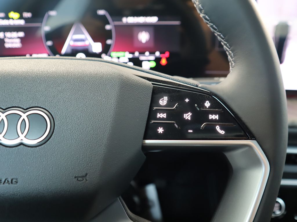 Thumbnail: 2025 Audi Q5 - 14