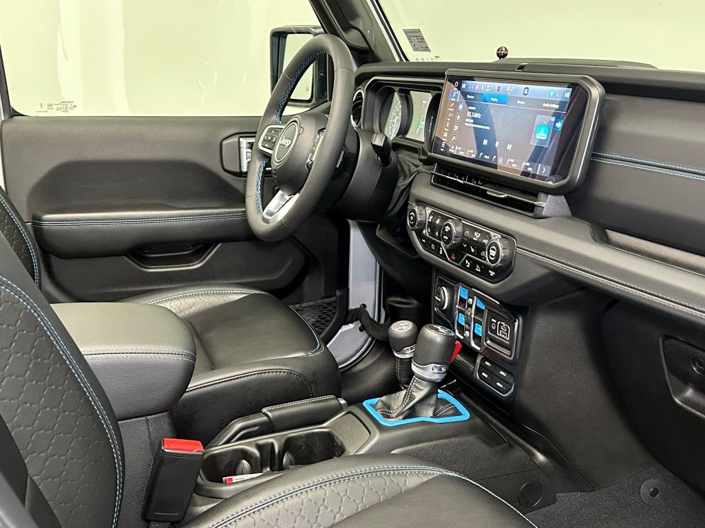 Thumbnail: 2024 Jeep Wrangler - 17