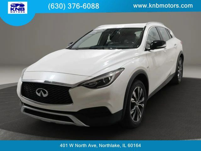 Majestic White 2018 INFINITI QX30 Luxury AWD SUV / Crossover All-Wheel Drive 7-Speed Automatic Overdrive
