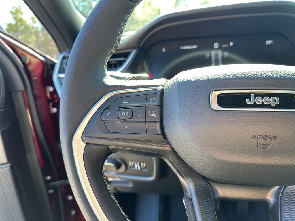 New Car 2025 Jeep Grand Cherokee  Laredo X For Sale Under $40,000 In Austin, Texas