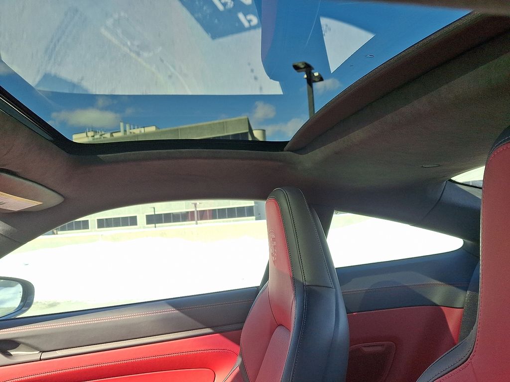 Thumbnail: 2026 Porsche 911 - 14