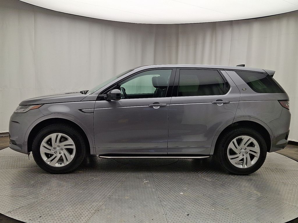 Thumbnail: 2025 Land Rover Discovery Sport - 7