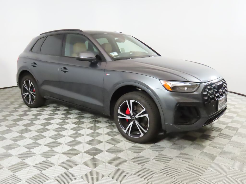 Thumbnail: 2025 Audi Q5 - 7