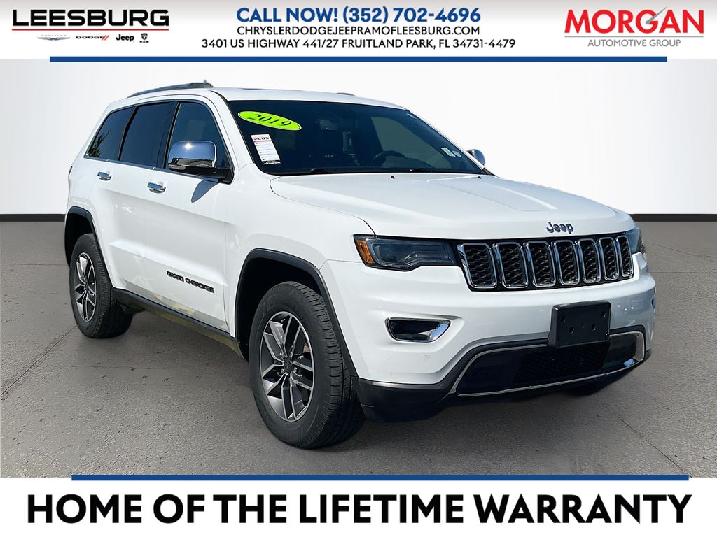 Bright White Clearcoat 2019 Jeep Grand Cherokee SUV / Crossover Four-Wheel Drive 8-Speed Automatic