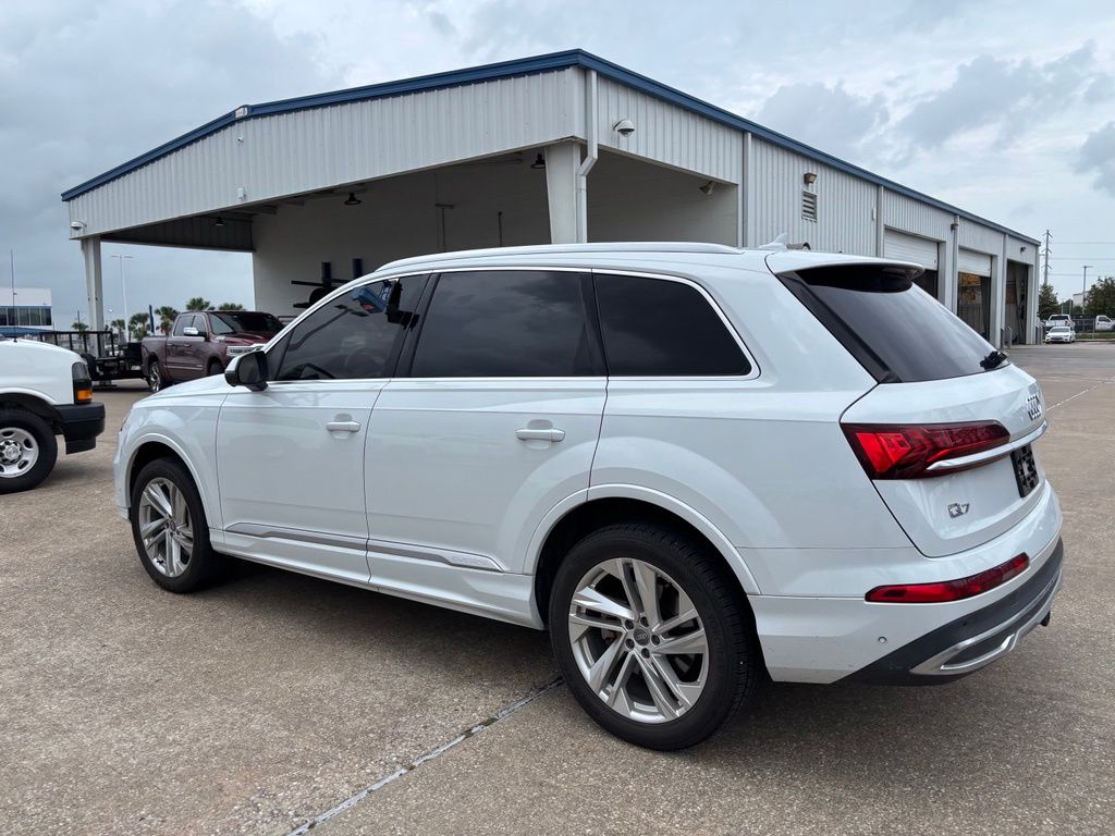 2020 Audi Q7 55 Premium Plus White at Ultimate Motorsports