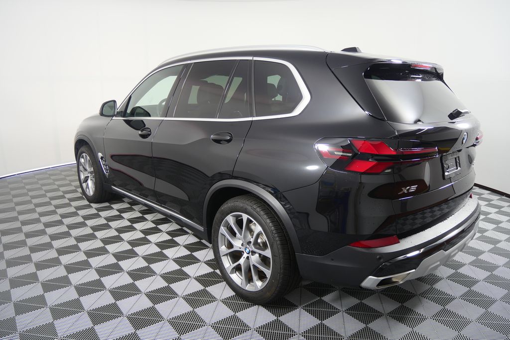 Thumbnail: 2025 BMW X5 - 5