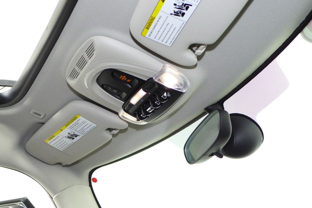 Thumbnail: 2019 MINI Cooper - 17