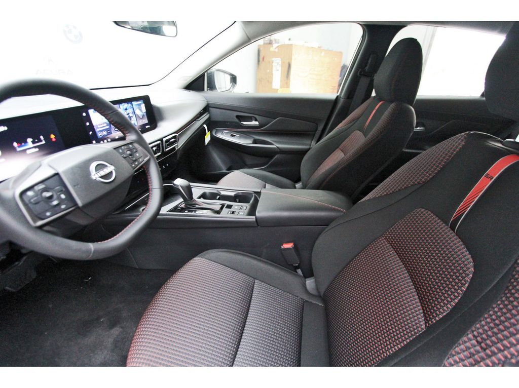 2026 Nissan Sentra SR - 11
