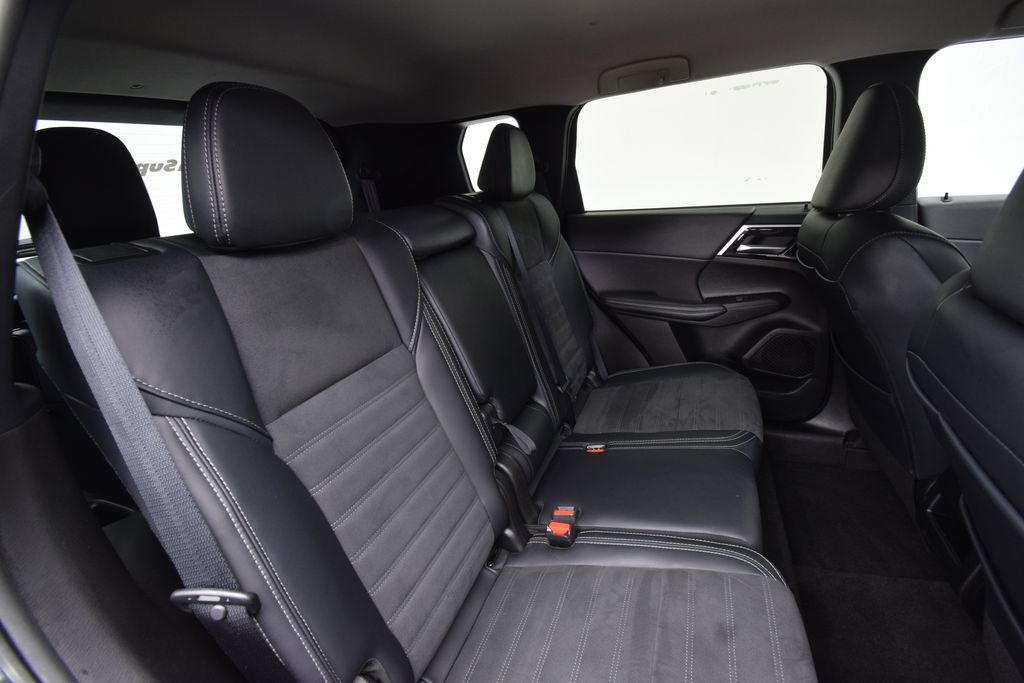 used 2024 Mitsubishi Outlander car, priced at $24,800