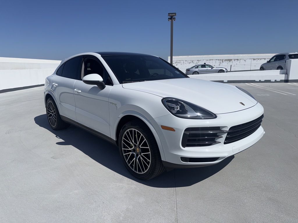 Thumbnail: 2021 Porsche  - 3