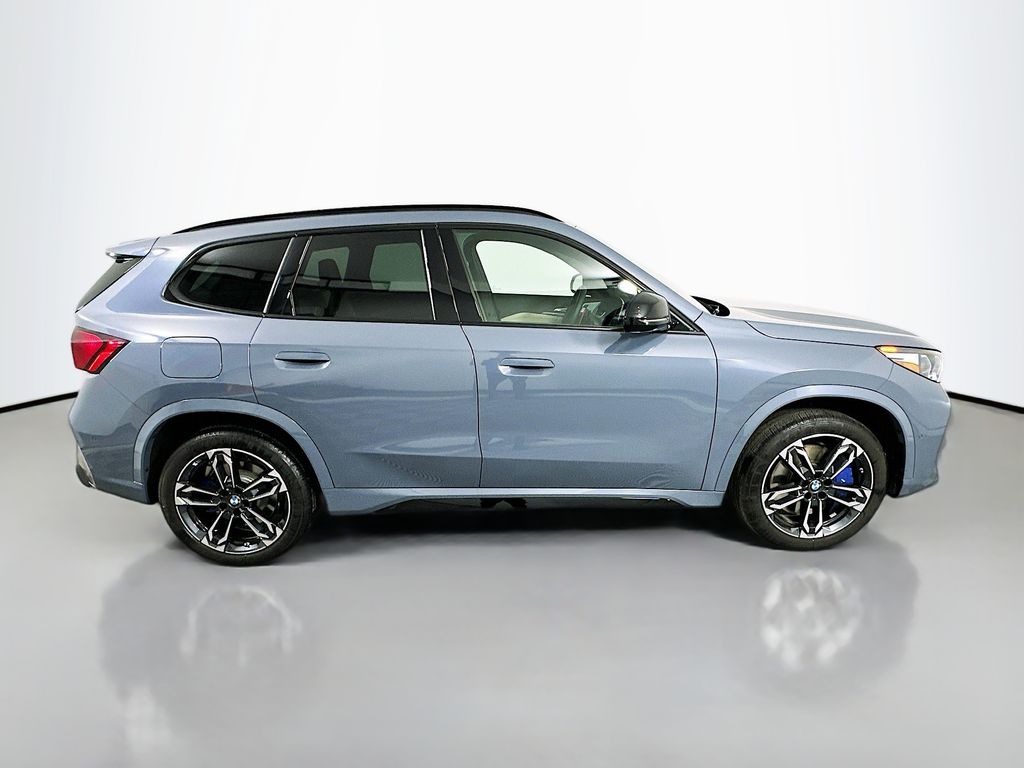 Thumbnail: 2025 BMW X1 - 4