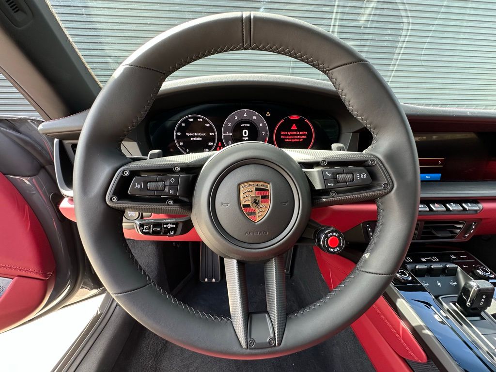 Thumbnail: 2025 Porsche 911 - 23