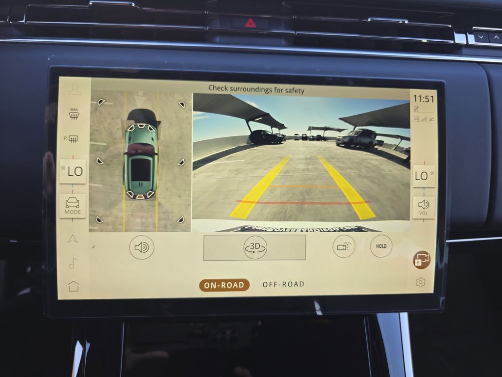 New 2026 White Land Rover Dynamic SE image 24