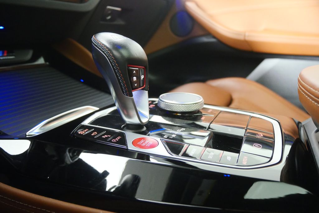 Thumbnail: 2024 BMW X4 - 29