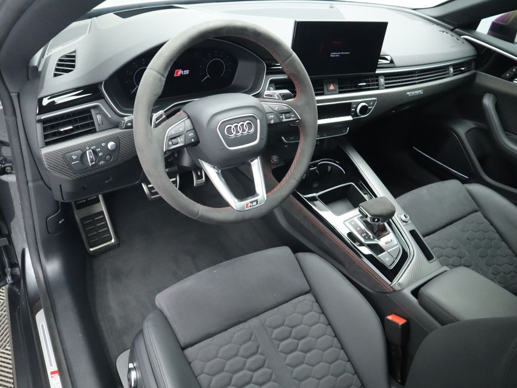 2024 Audi RS 5  9