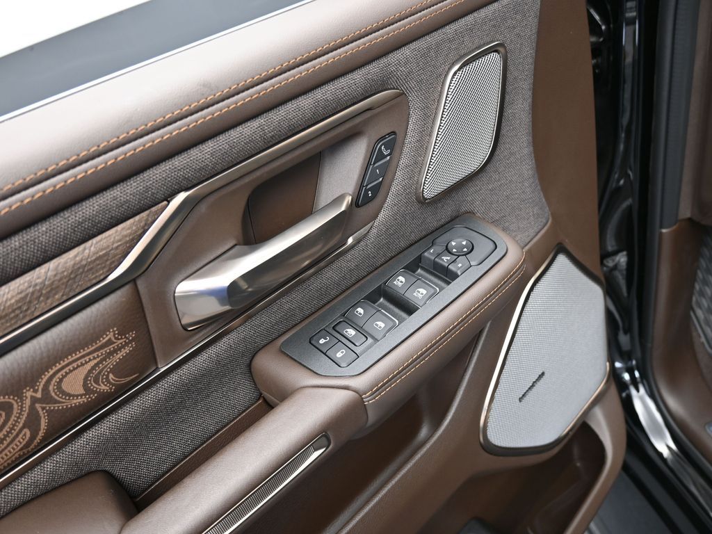 Used 2025 Diamond Black Crystal Pearlcoat Ram Limited image 12