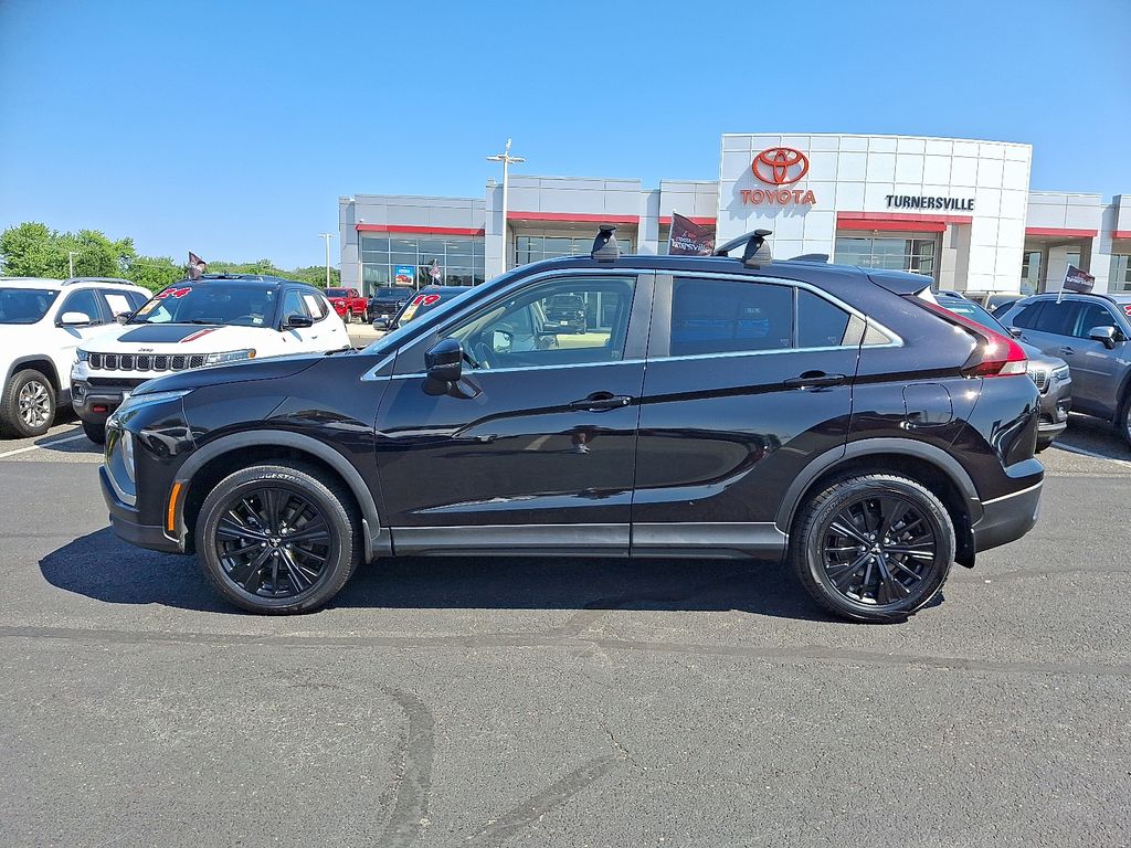 Thumbnail: 2022 Mitsubishi Eclipse Cross - 7