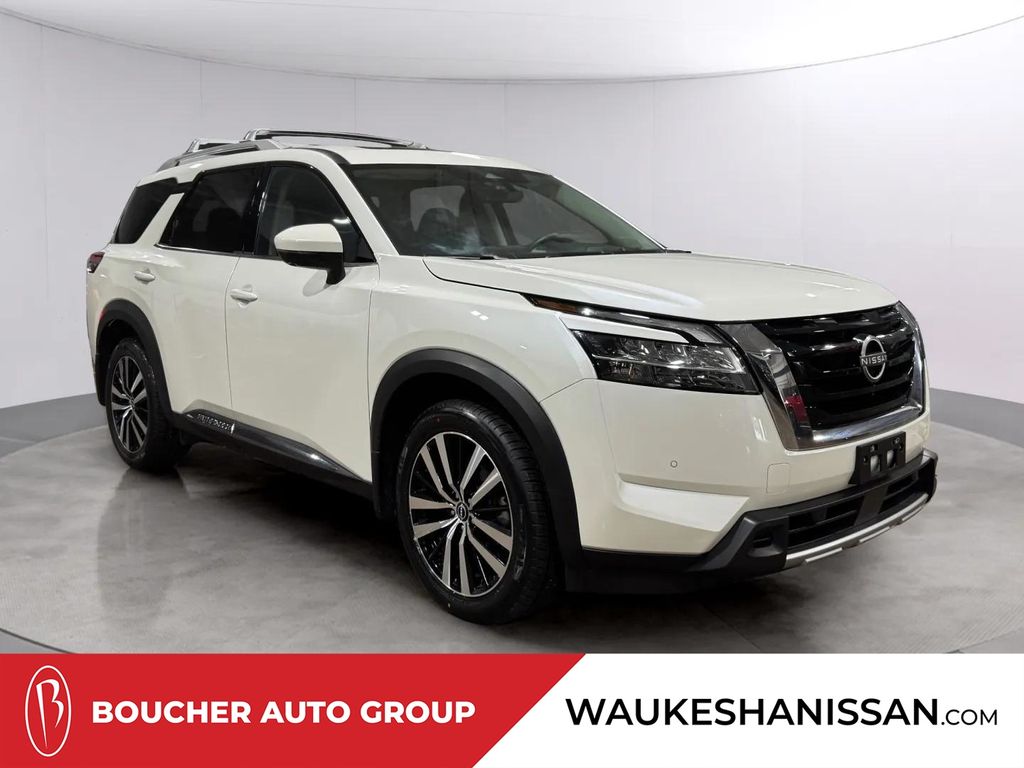 2024 Nissan Pathfinder Platinum