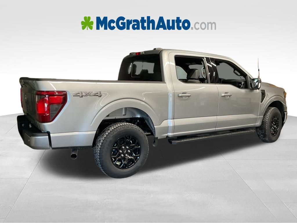 New 2025 Silver Ford XLT image 4