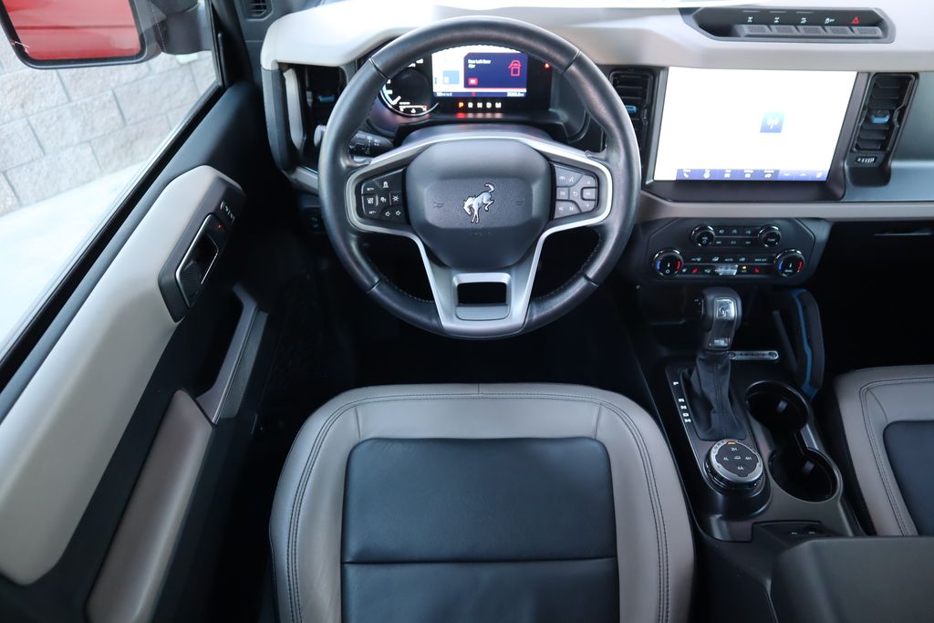 Thumbnail: 2022 Ford Bronco - 10