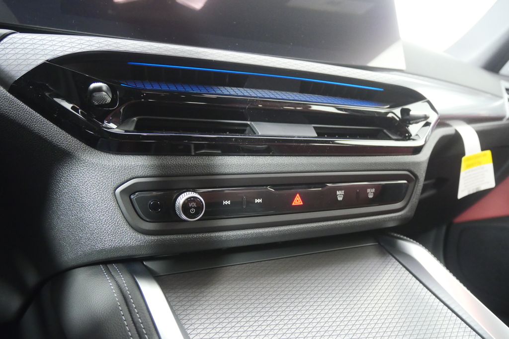 Thumbnail: 2026 BMW i4 - 22