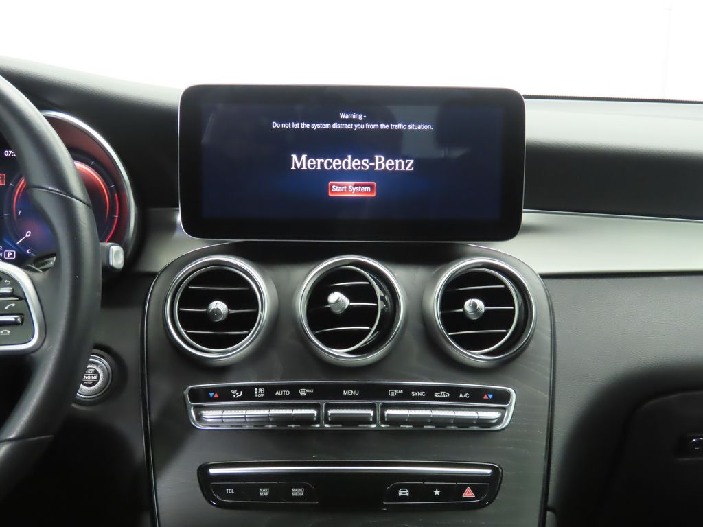 2022 Mercedes-Benz GLC 300 14