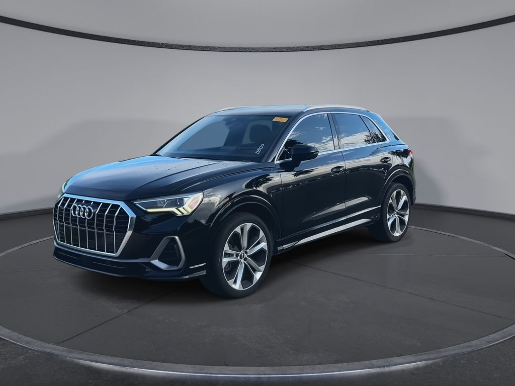 Thumbnail: 2020 Audi Q3 - 4