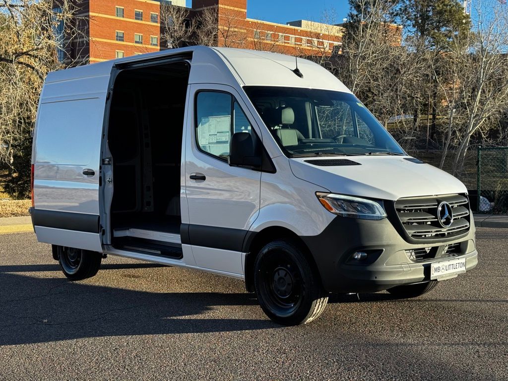 2024 Mercedes-Benz Sprinter 2500 Cargo 144 WB 24