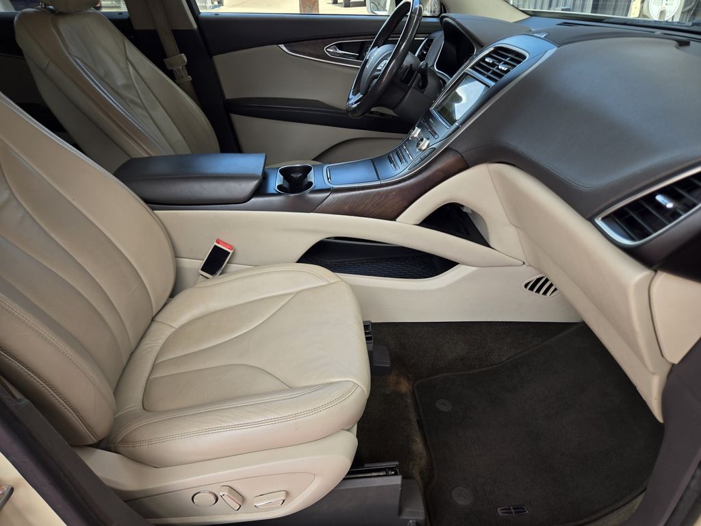 2016 Lincoln MKX Select Silver at Emmons Autoplex