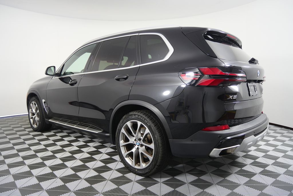 Thumbnail: 2024 BMW X5 - 5