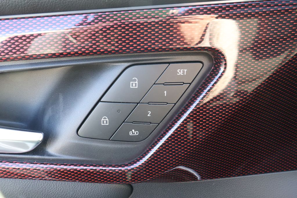 Thumbnail: 2026 Chevrolet Traverse - 19