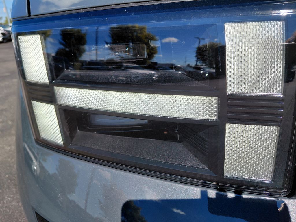 Thumbnail: 2026 Hyundai Santa Fe - 12