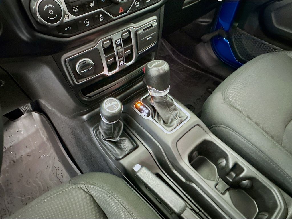 car-gallery-16