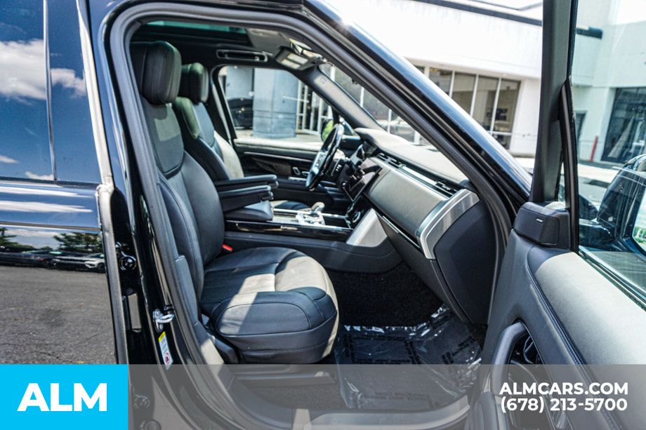 Used 2023 Black Land Rover SE image 23