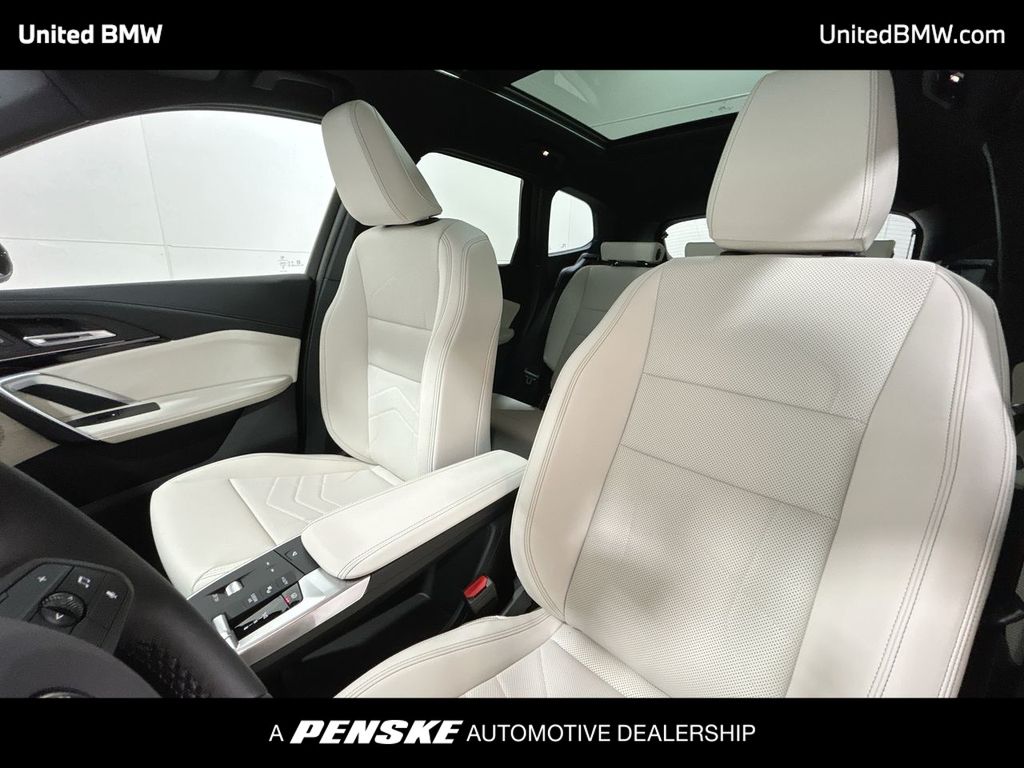 Thumbnail: 2026 BMW X1 - 13