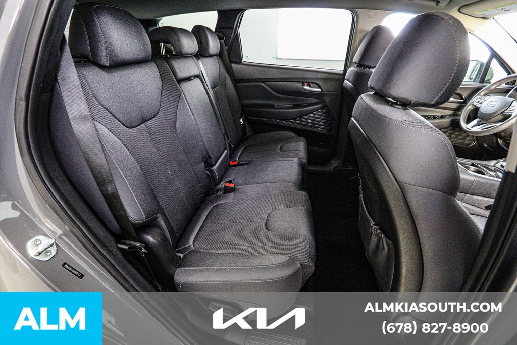 2021 Hyundai Santa Fe SE photo 17