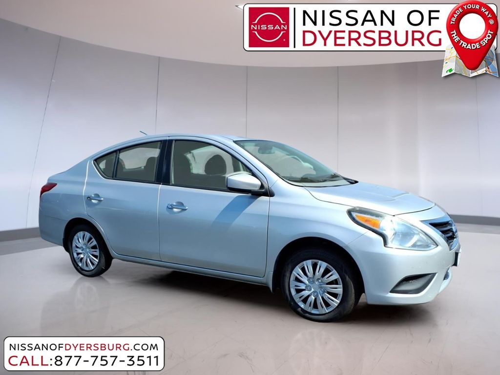 Brilliant Silver Metallic 2015 Nissan Versa Sedan Front-Wheel Drive Continuously Variable Transmission