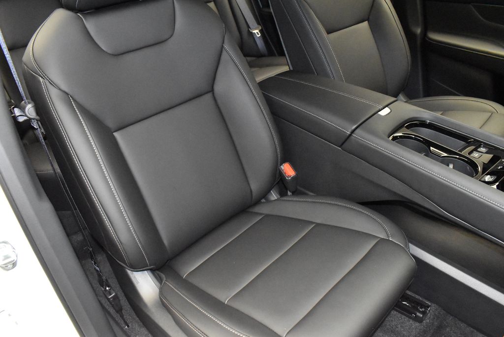 2025 Nissan Murano SV 25