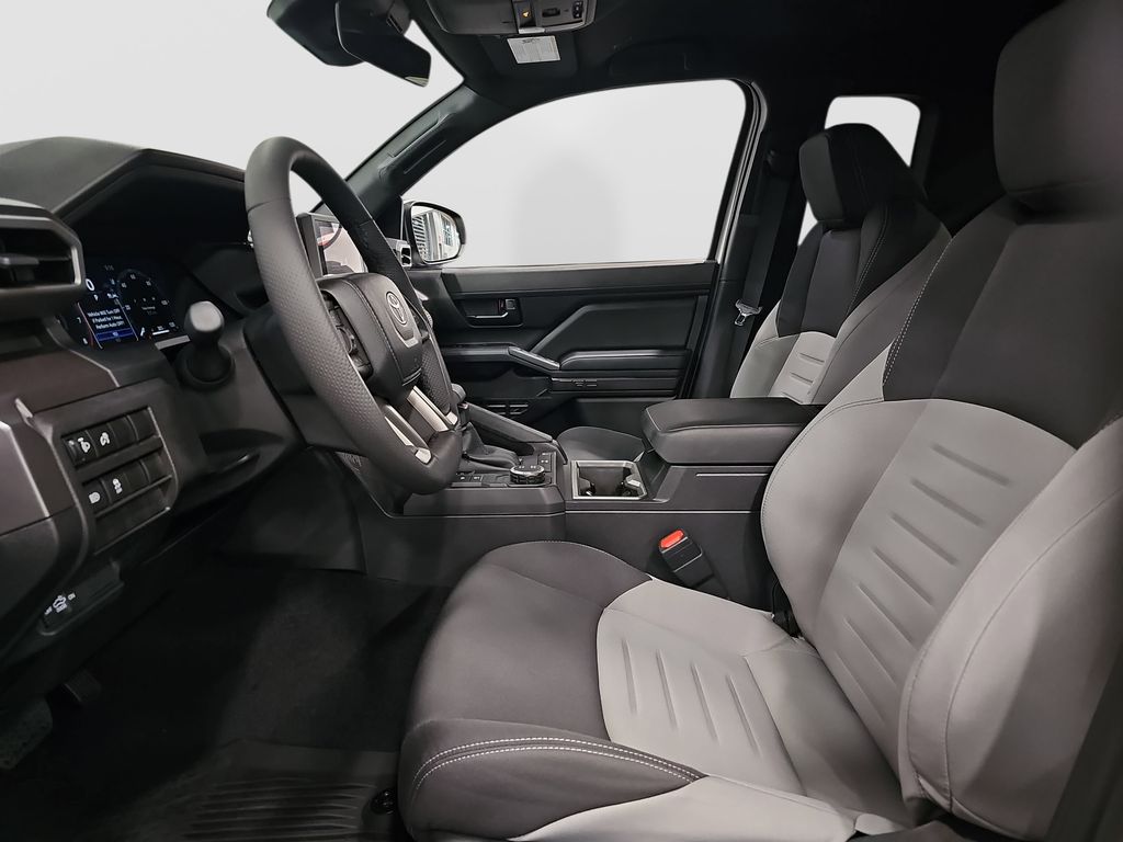 2026 Toyota Tacoma TRD PreRunner - Photo 14