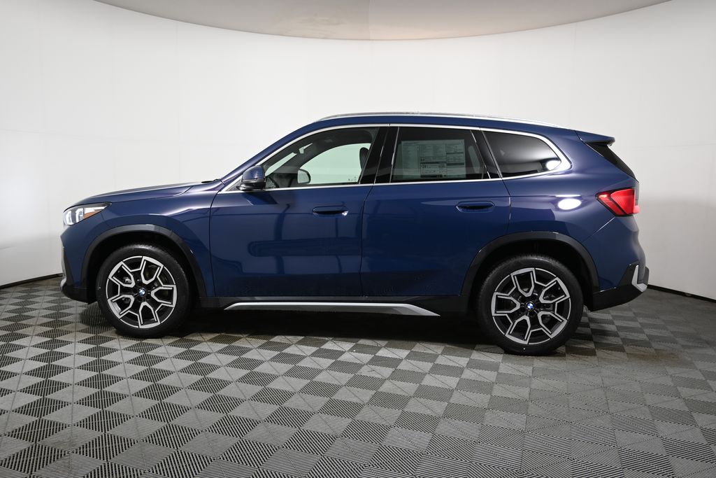 Thumbnail: 2026 BMW X1 - 2