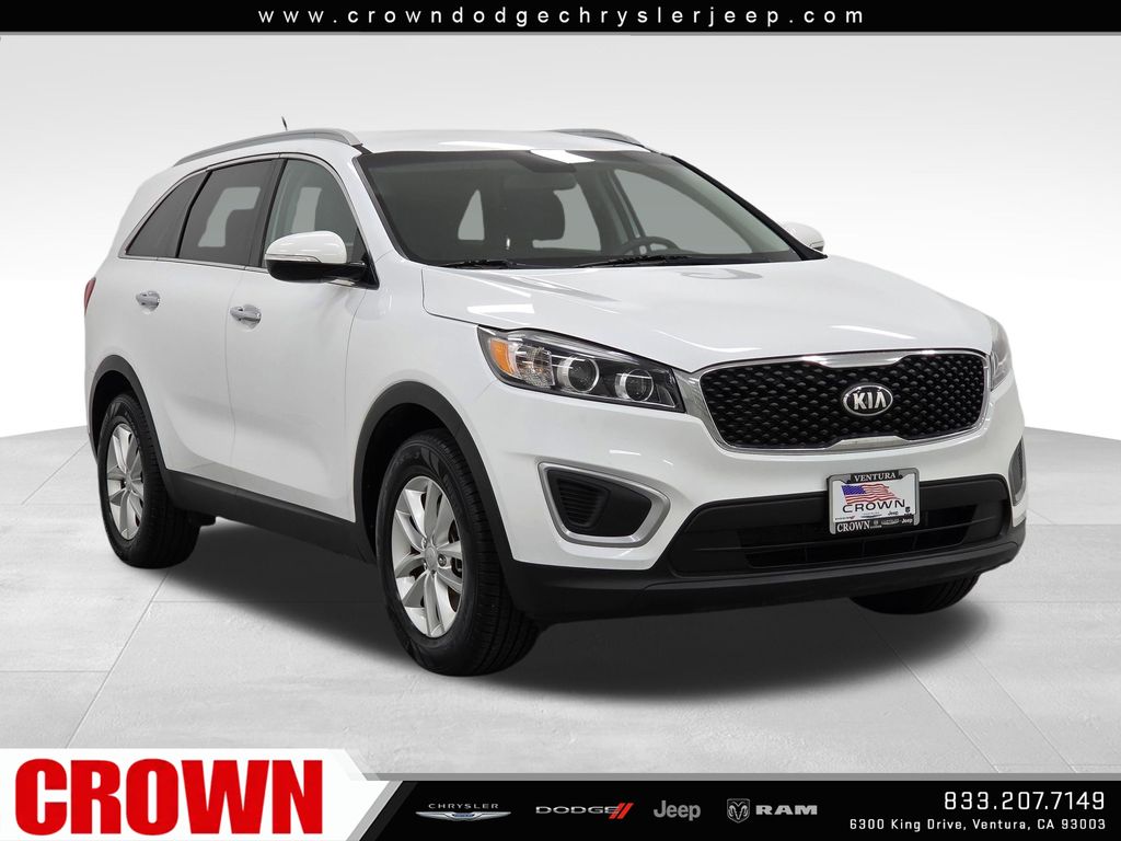 Snow White Pearl 2017 Kia Sorento SUV / Crossover Front-Wheel Drive 6-Speed Automatic