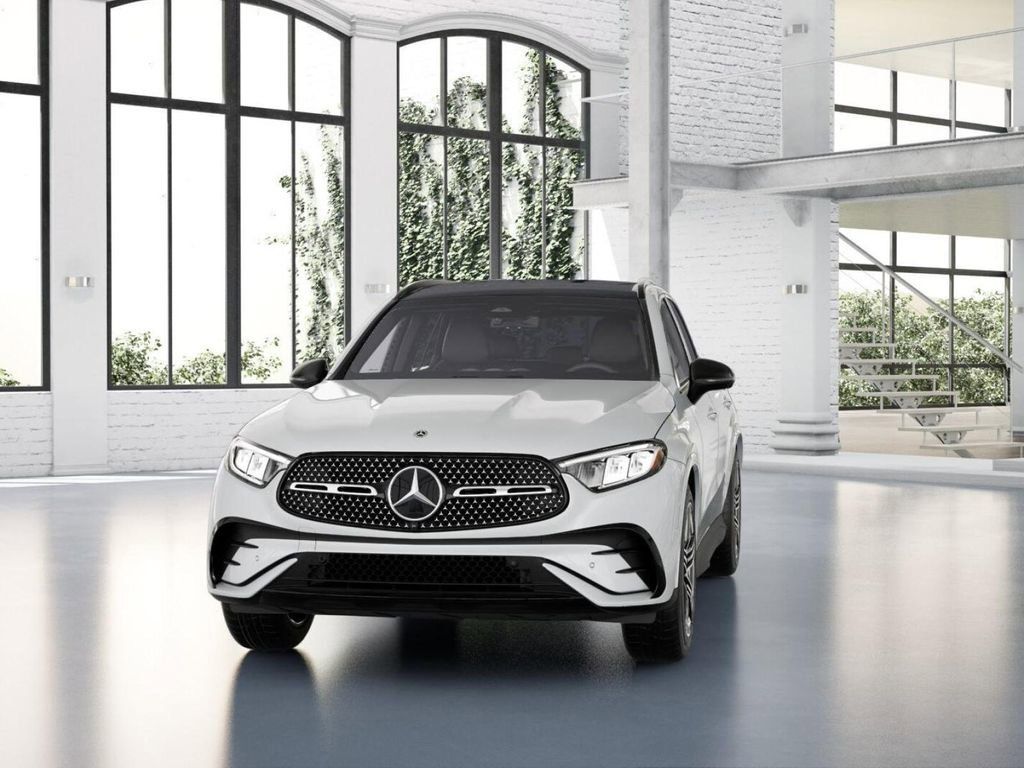 2025 Mercedes-Benz GLC GLC 300 42