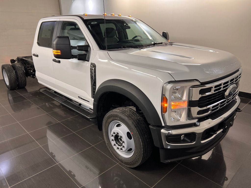 2026 Ford F-550 XL 4x4 Crew Cab 203-In DRW's photo