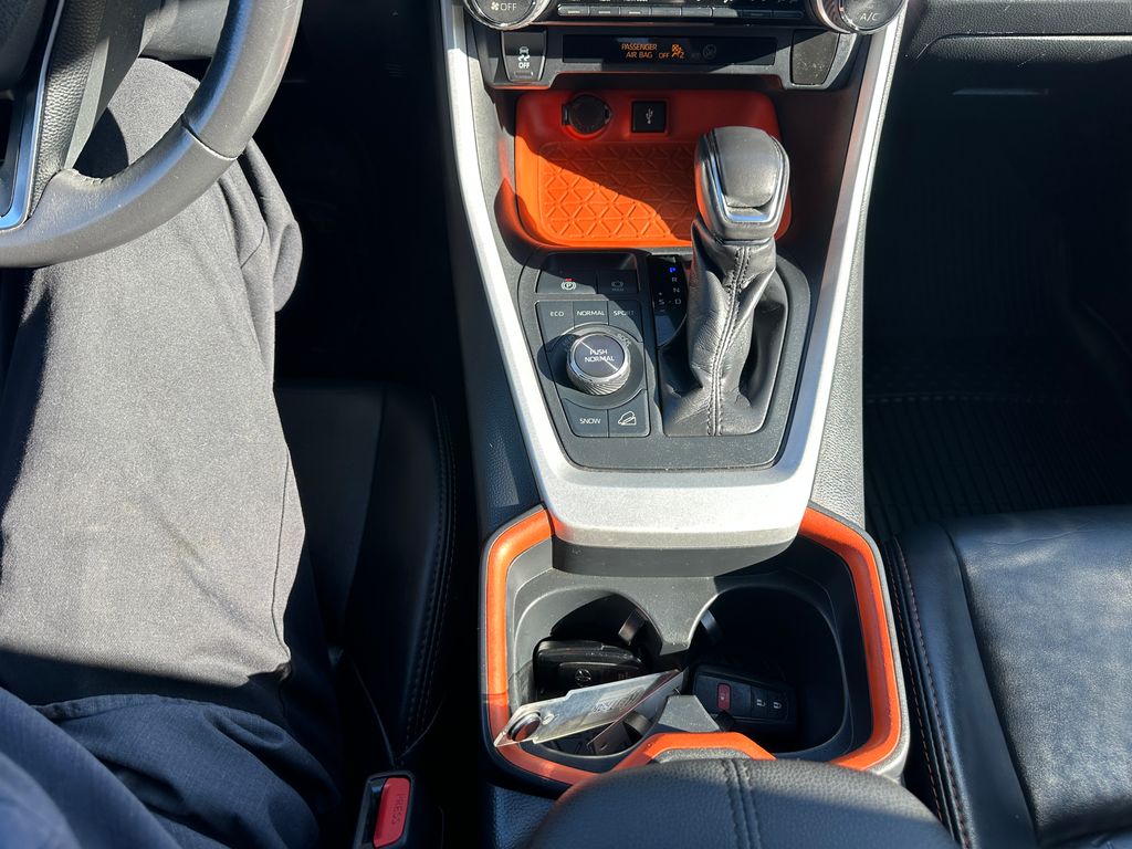 2020 Toyota RAV4 Adventure