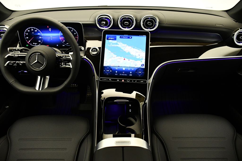 Thumbnail: 2025 Mercedes-Benz GLC - 19