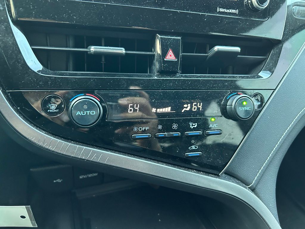 Thumbnail: 2023 Toyota Camry - 26