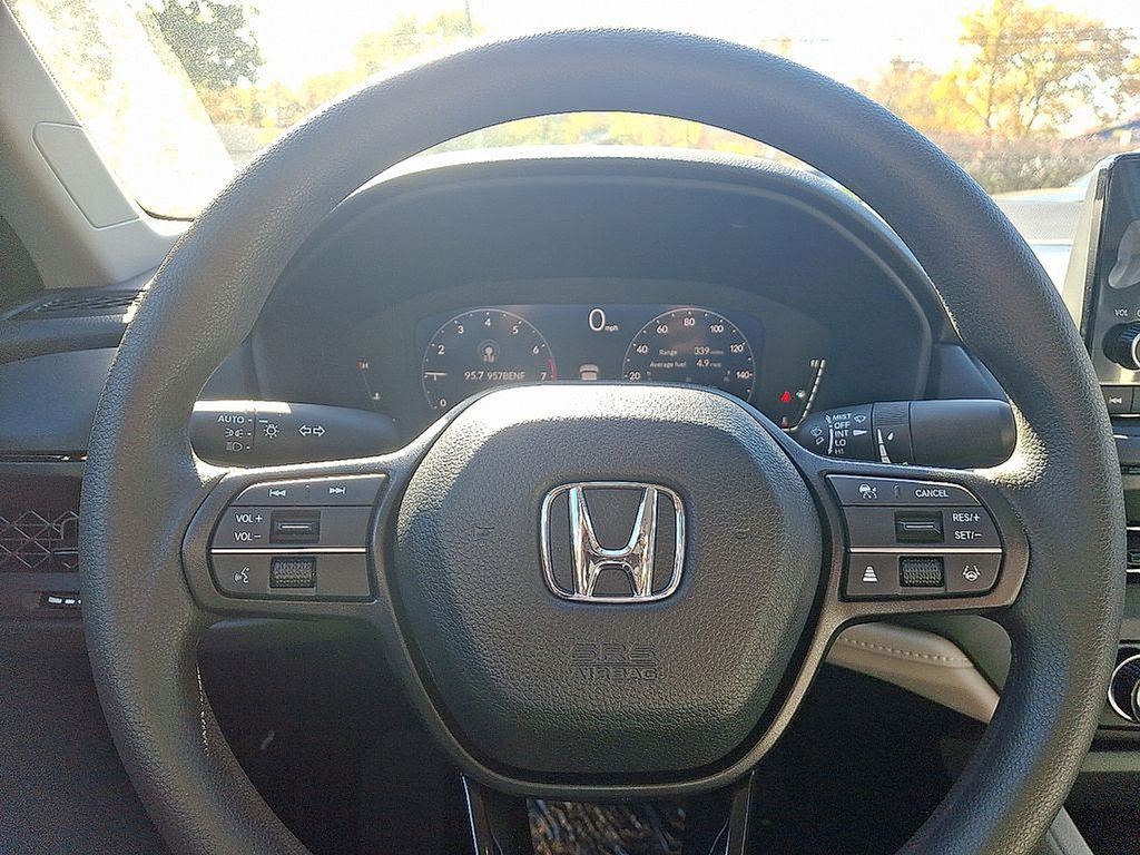 Thumbnail: 2025 Honda Accord - 10