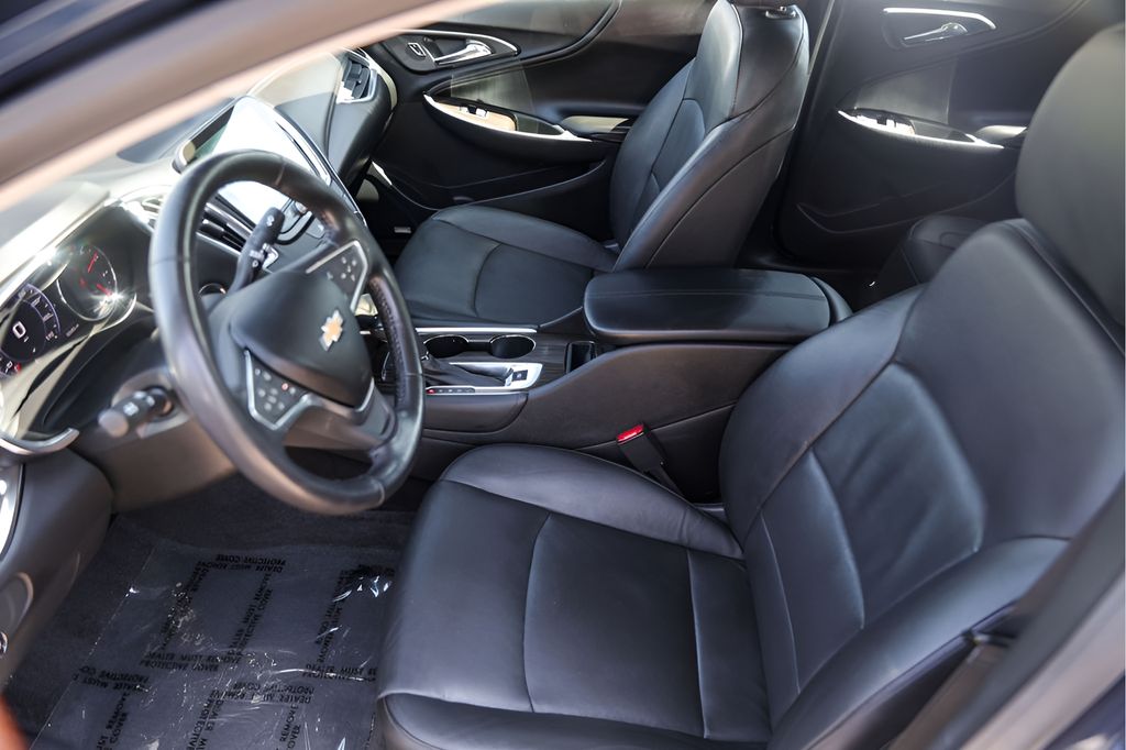 Used Car 2019 Chevrolet Malibu  Premier For Sale Under $20,000 In Austin, Texas